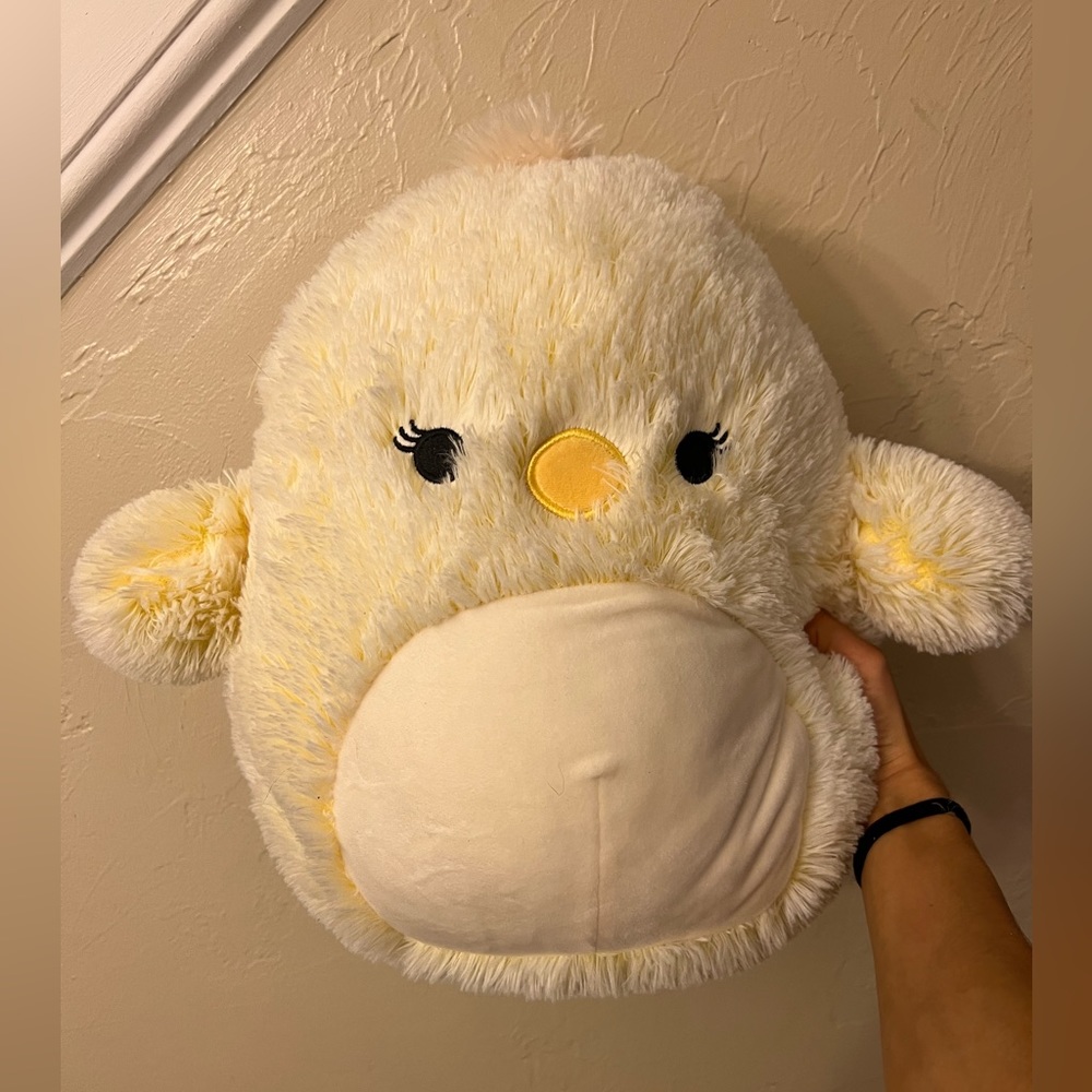 Chick squishmallow